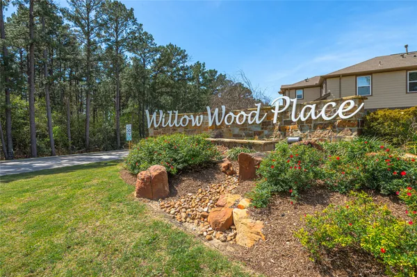 $2,350 | 17214 Texas Willow Drive, Tomball, TX 77377