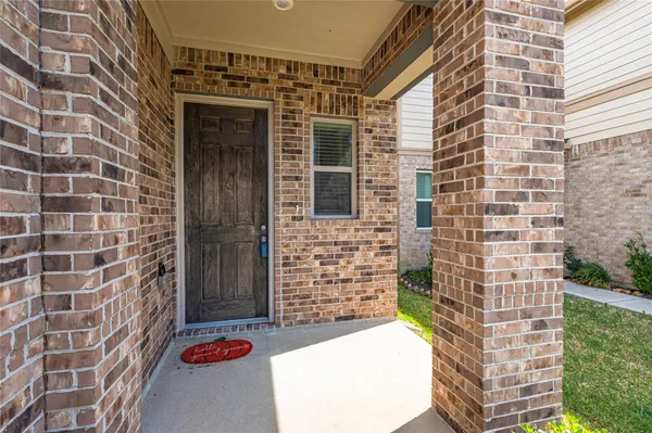 $2,350 | 17214 Texas Willow Drive, Tomball, TX 77377