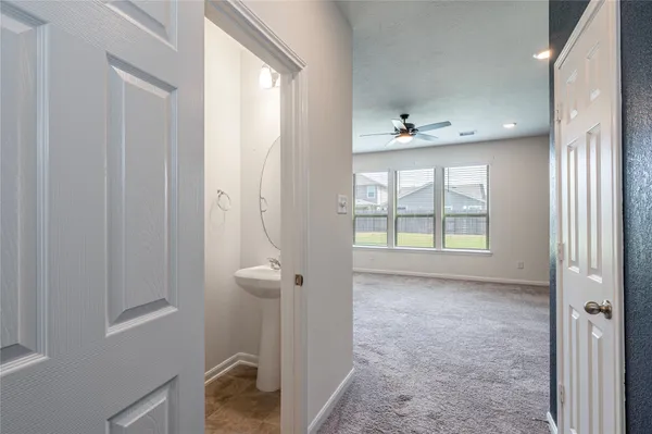 $2,350 | 17214 Texas Willow Drive, Tomball, TX 77377