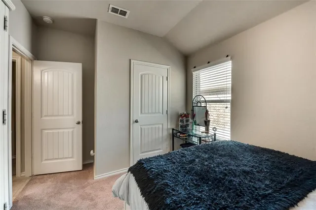 $2,050 | 649 Clearbrook Street, Azle, TX 76020