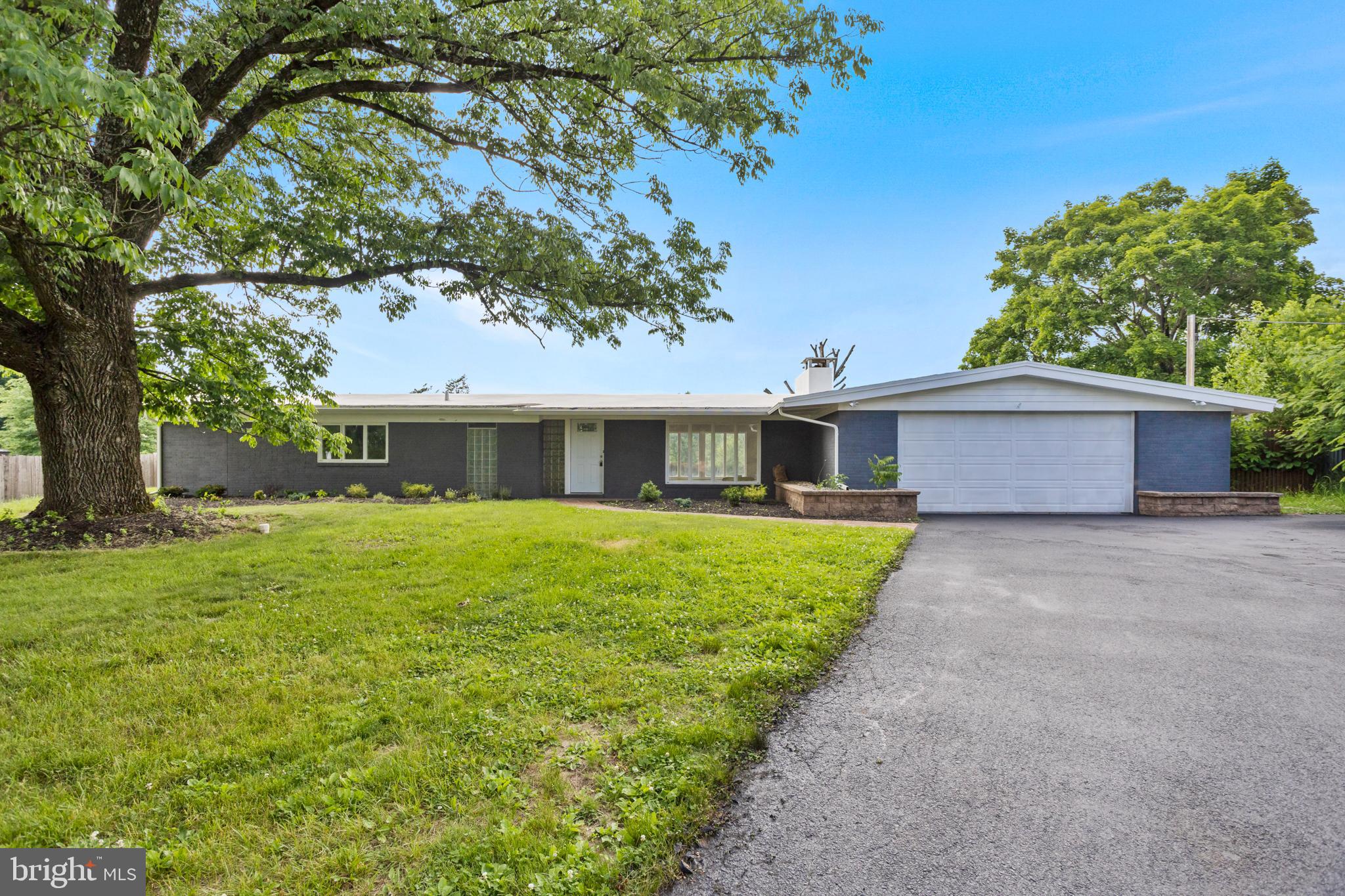 98 Church Road Titusville, NJ 08560 - Photo 2 of 31