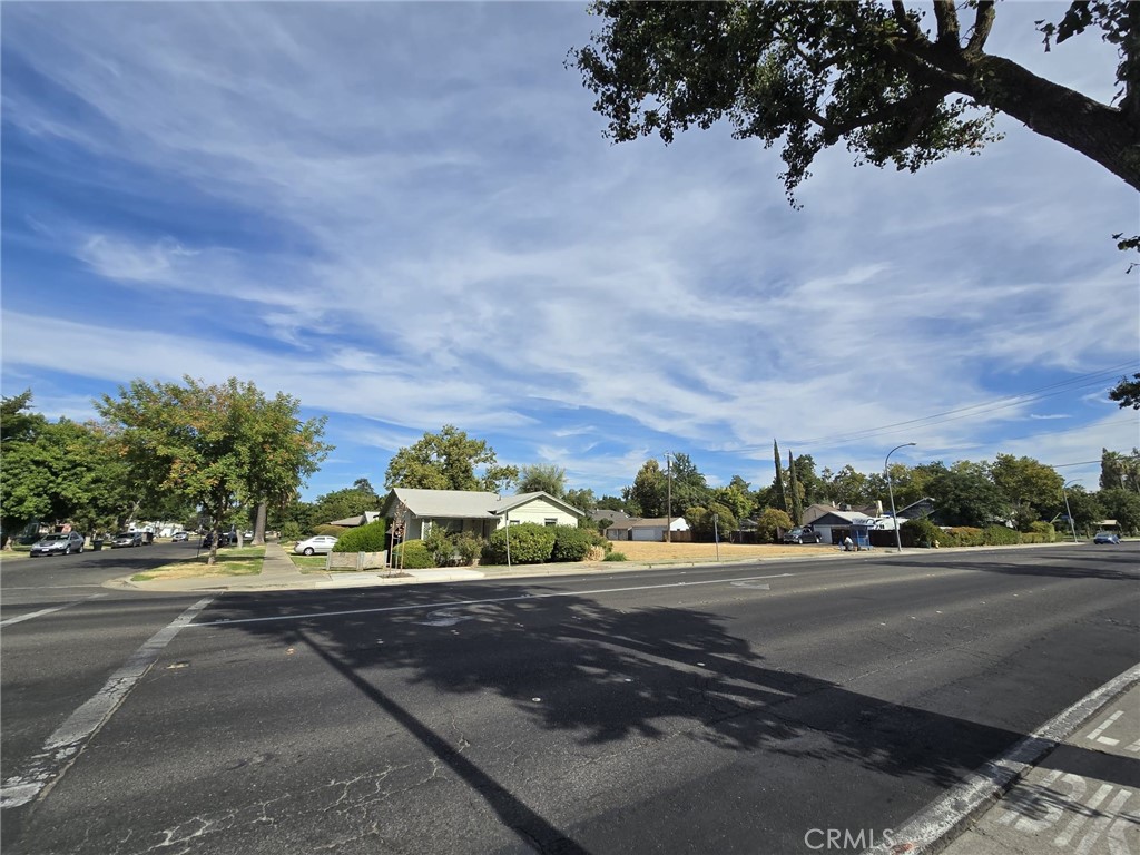 2505 M Street Merced, CA 95340 - Photo 2 of 8