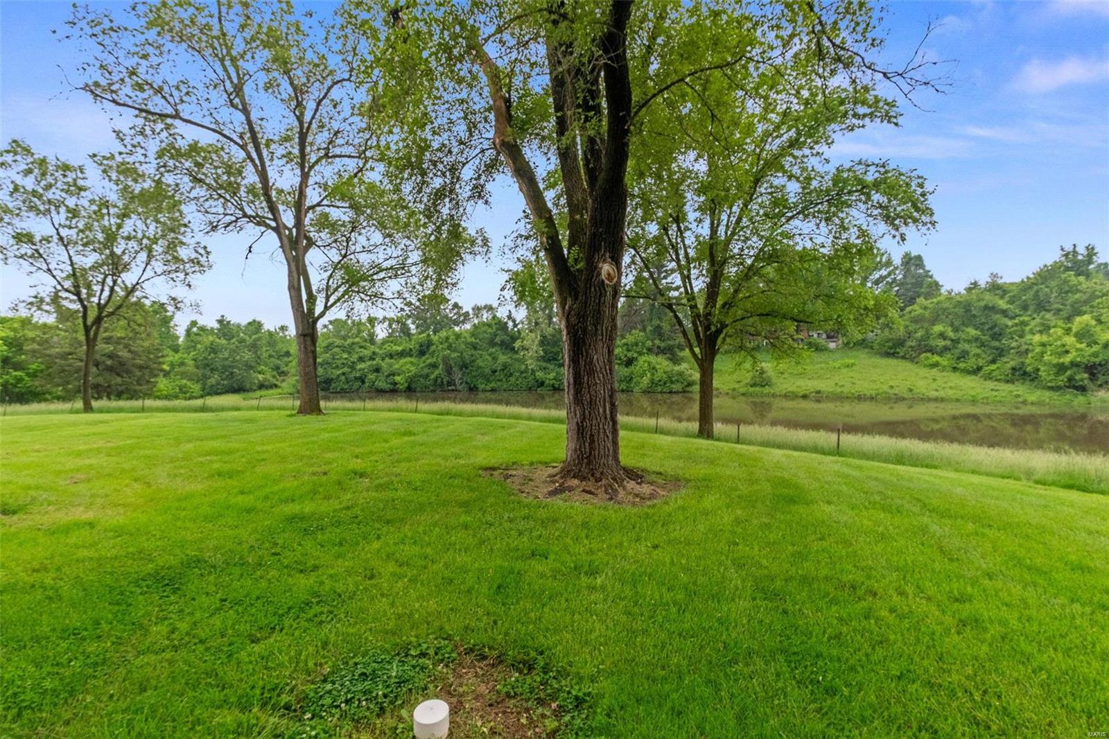 13595 Old Jamestown Road Black Jack, MO 63033 - Photo 21 of 30