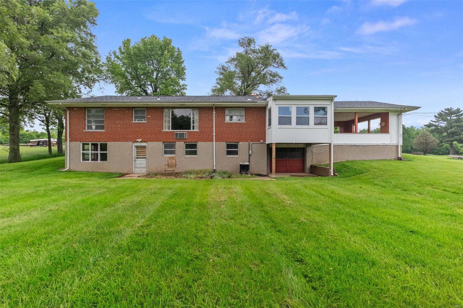 13595 Old Jamestown Road Black Jack, MO 63033 - Photo 22 of 30