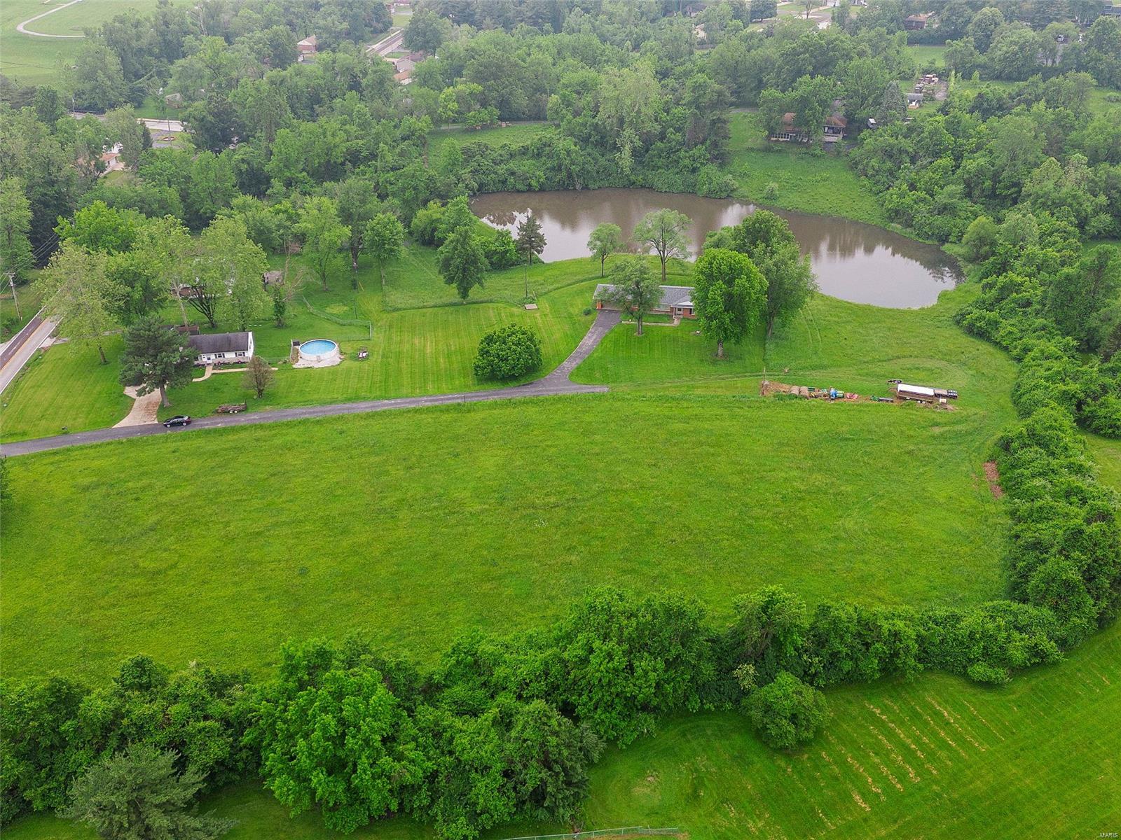 13595 Old Jamestown Road Black Jack, MO 63033 - Photo 24 of 30