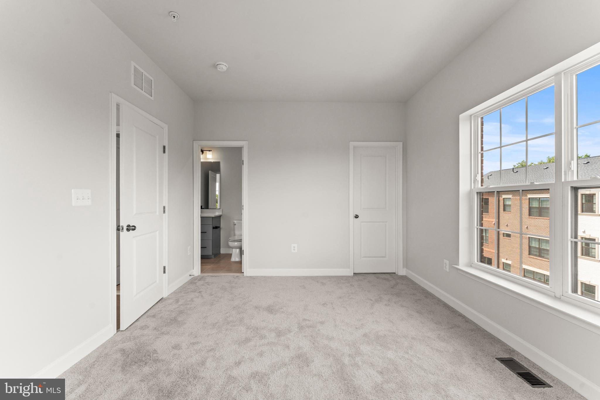 623 Trimaran Way Oxon Hill, MD 20745 - Photo 32 of 45 a view of an empty room with a window