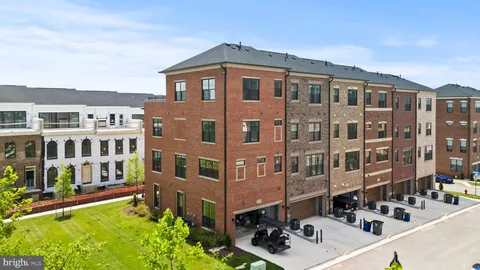 $968,886 | 623 Trimaran Way, Oxon Hill, MD 20745