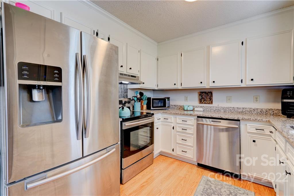 1435 Bethlehem Road Kings Mountain, NC 28086 - Photo 3 of 27 Gallery Image 3