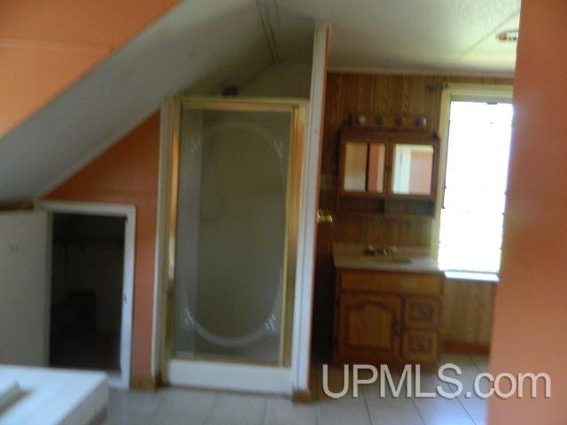 605 Co Road Niagara, WI 54151 - Photo 15 of 28