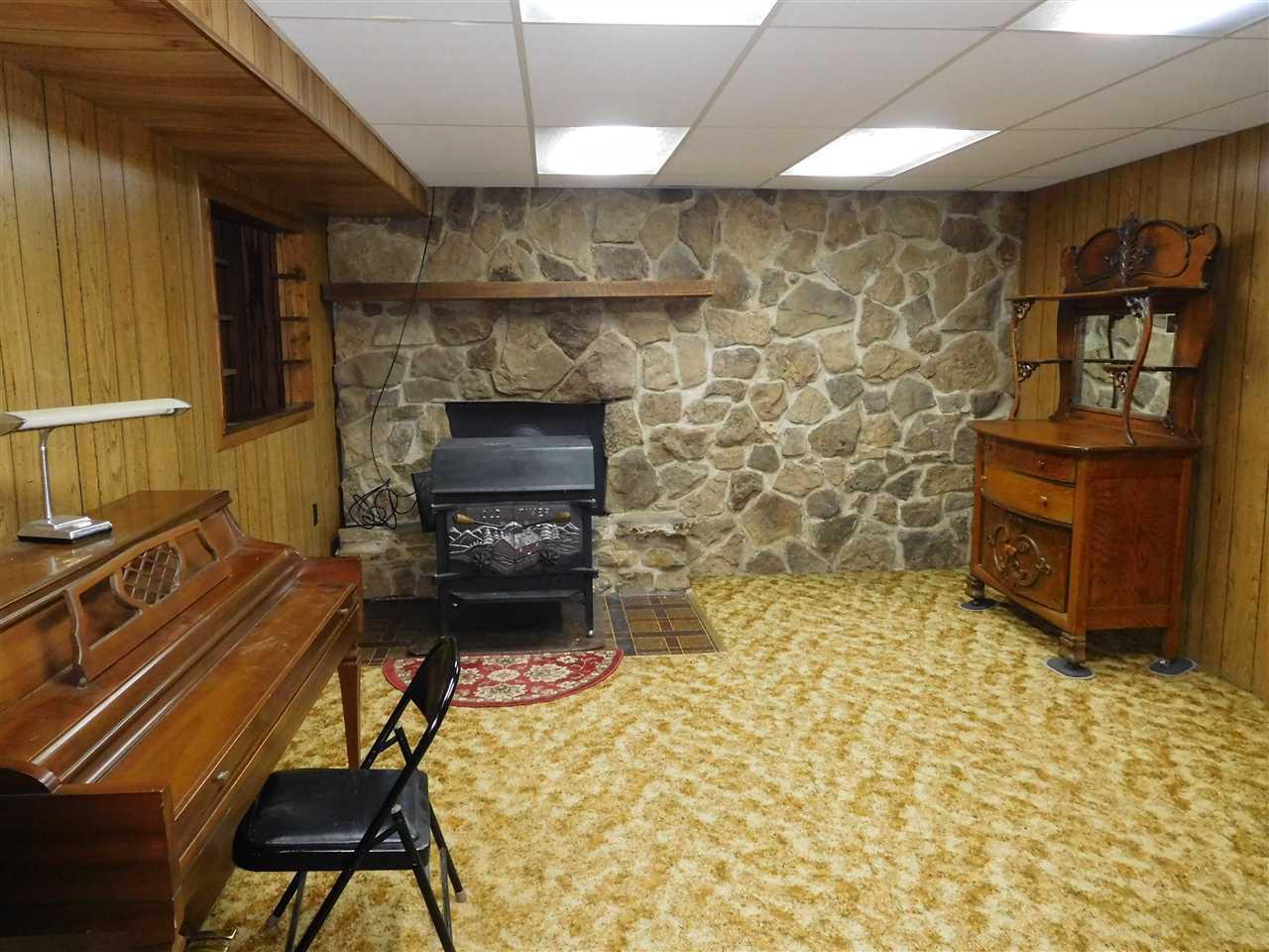 3960 North Thomas Road Bloomington, IN 47404 - Photo 16 of 36