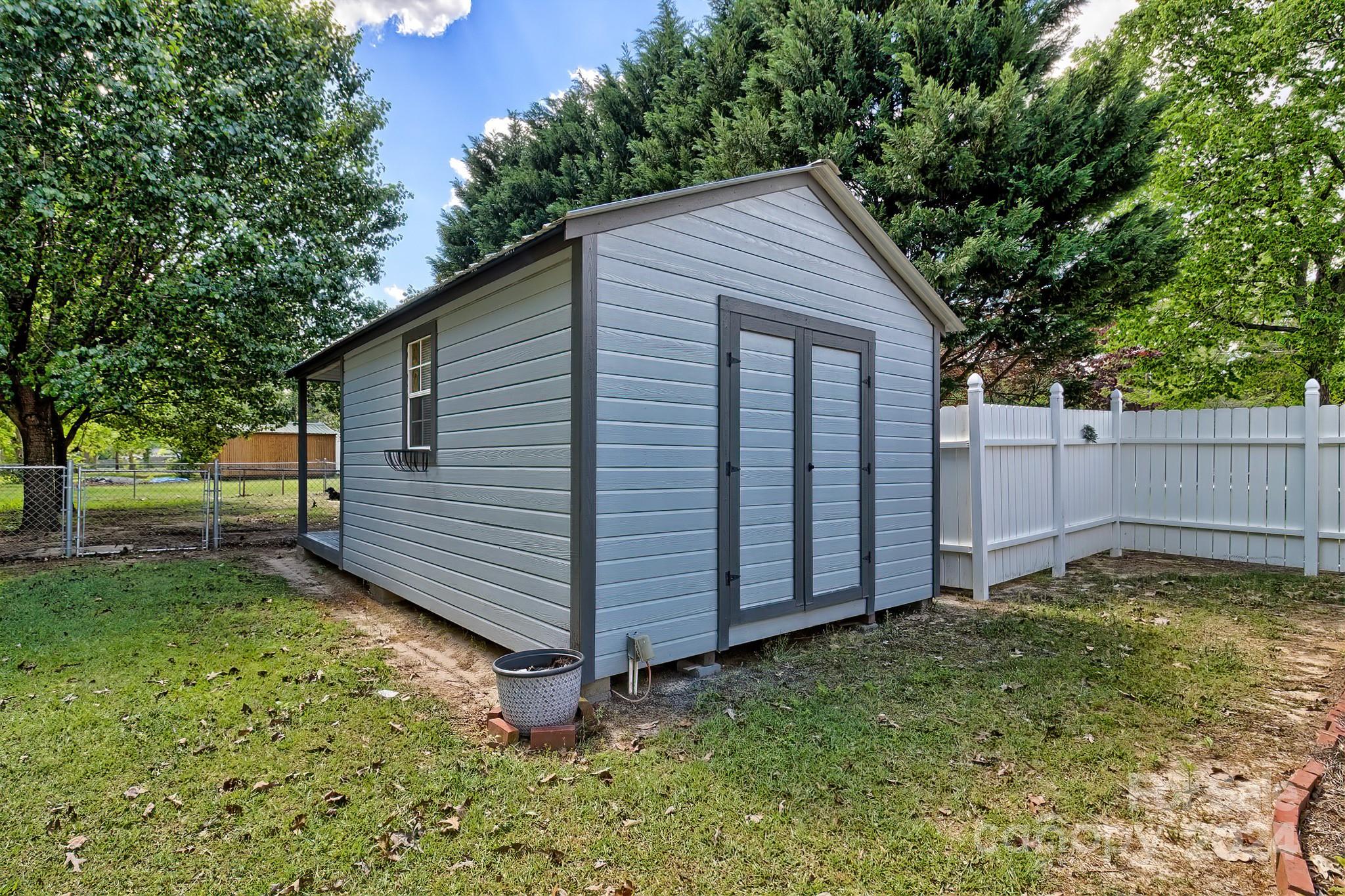 302 Chestnut Street Bethune, SC 29009 - Photo 18 of 20 Gallery Image 18