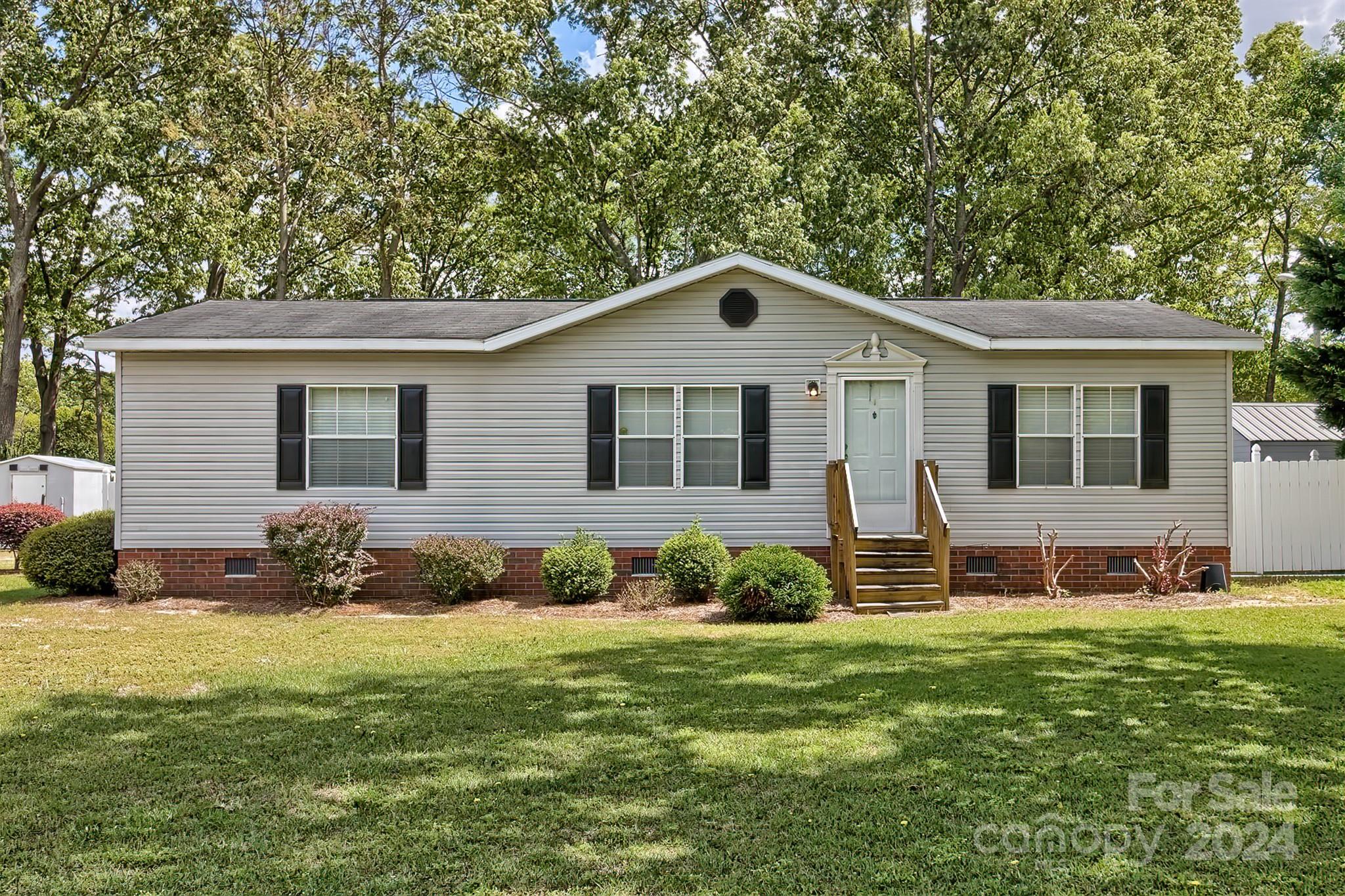 302 Chestnut Street Bethune, SC 29009 - Photo 20 of 20 Gallery Image 20