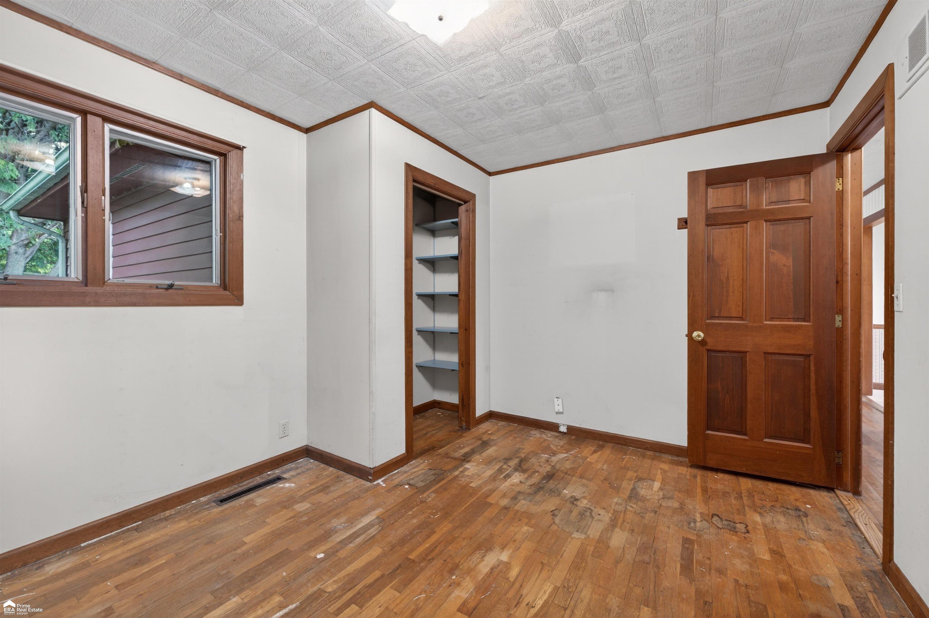 1444 South Genesee Road Burton, MI 48509 - Photo 23 of 64