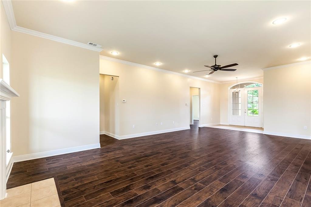 566 Jessica Way Covington, LA 70435 - Photo 3 of 12 Gallery Image 3