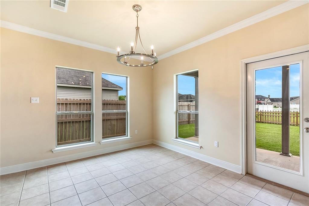 566 Jessica Way Covington, LA 70435 - Photo 4 of 12 Gallery Image 4