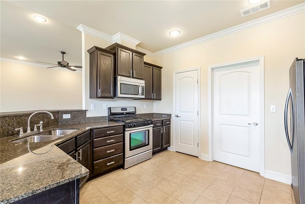 566 Jessica Way Covington, LA 70435 - Photo 5 of 12 Gallery Image 5