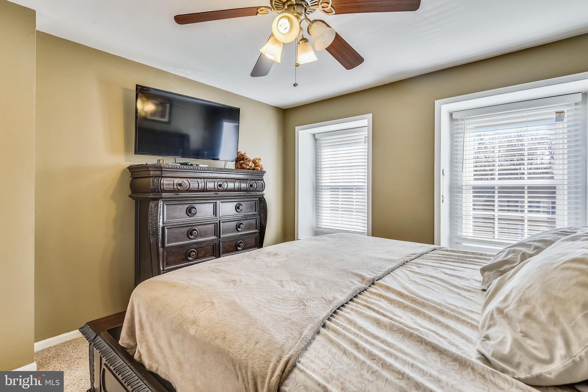2946 Seminole Road Woodbridge, VA 22192 - Photo 18 of 34 Gallery Image 18