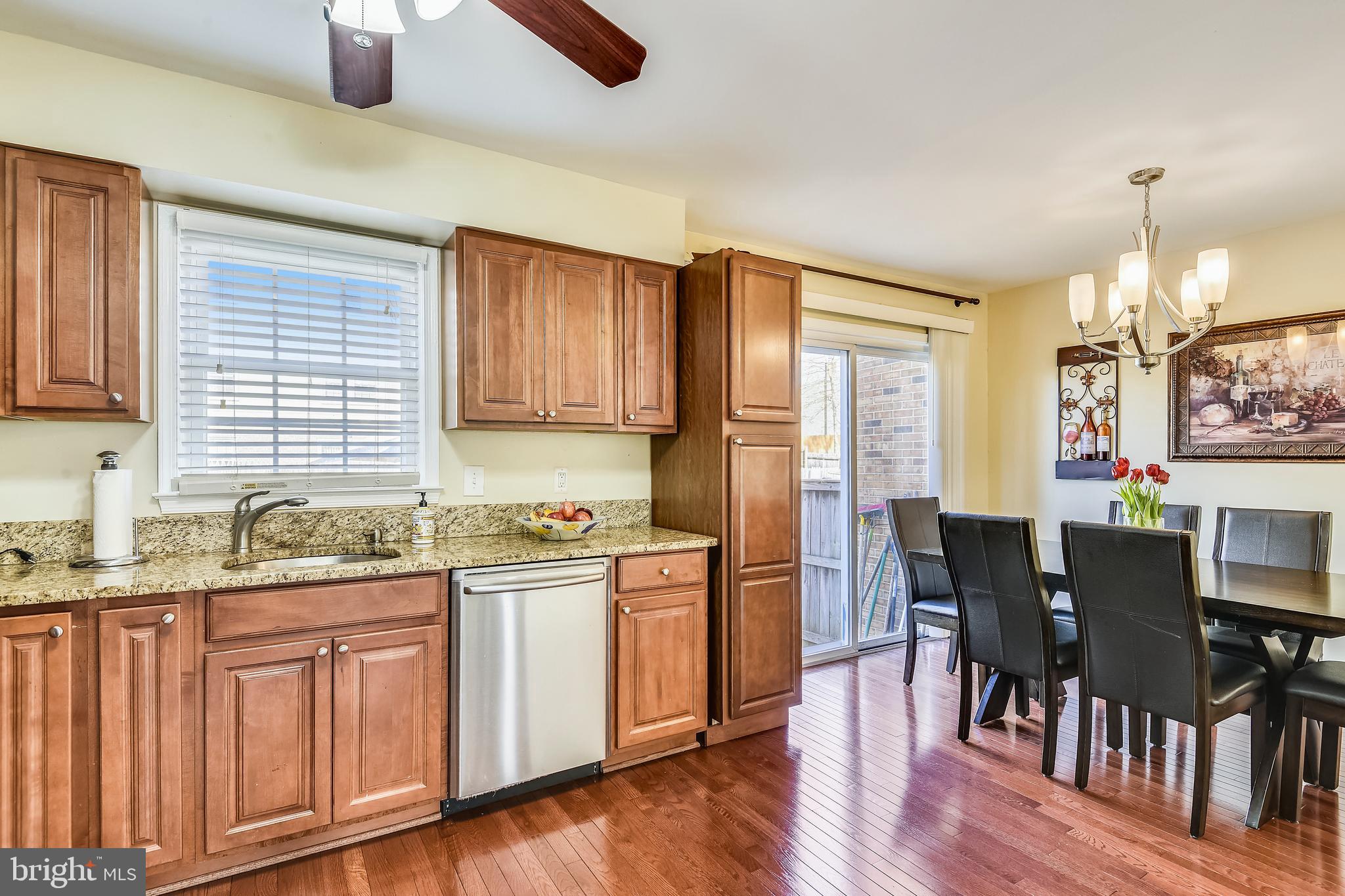 2946 Seminole Road Woodbridge, VA 22192 - Photo 7 of 34 Gallery Image 7