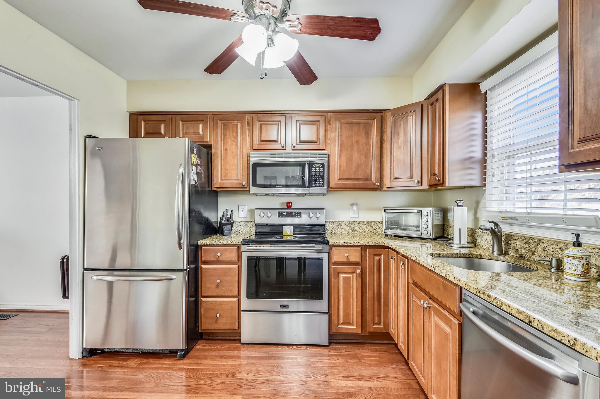2946 Seminole Road Woodbridge, VA 22192 - Photo 8 of 34 Gallery Image 8