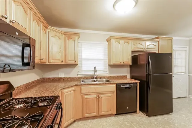 $1,605 | 8508 East 85th Terrace, Raytown, MO 64138