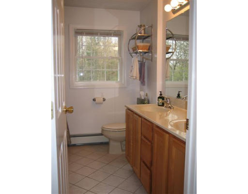 268 Rocky Hill Road Rehoboth, MA 02769 - Photo 11 of 12 Gallery Image 11