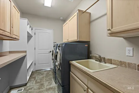 $965,000 | 4946 North Villa Ridge Way, Boise, ID 83703