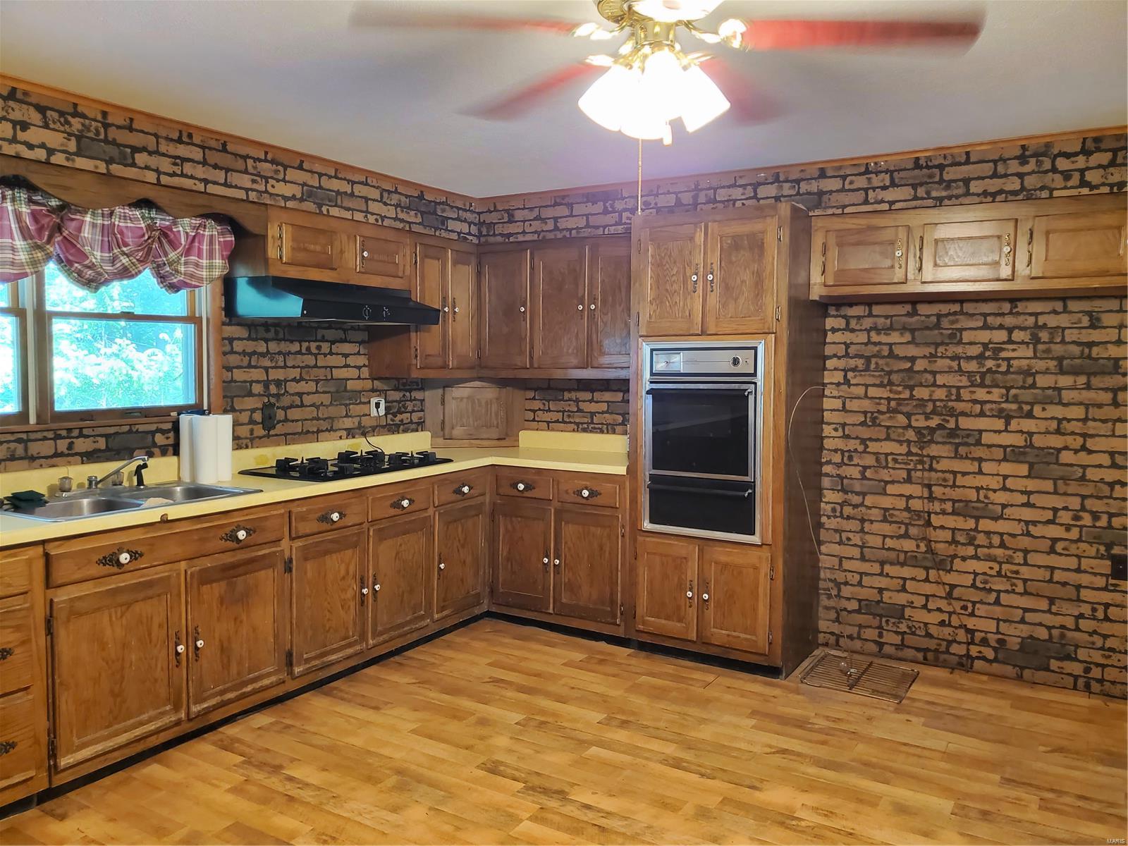 5775 Chester Road Sparta, IL 62286 - Photo 8 of 33