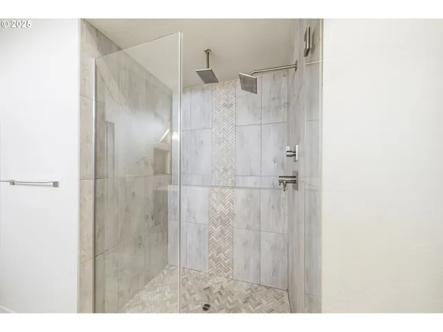 $1,150,000 | 3970 Southeast Reedway Street, Portland, OR 97202