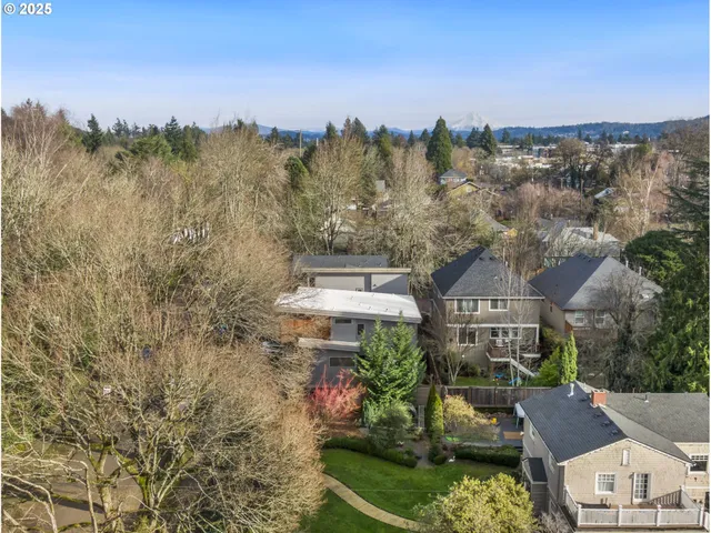 $1,150,000 | 3970 Southeast Reedway Street, Portland, OR 97202