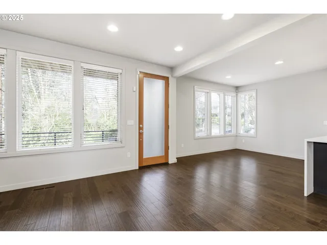 $1,150,000 | 3970 Southeast Reedway Street, Portland, OR 97202