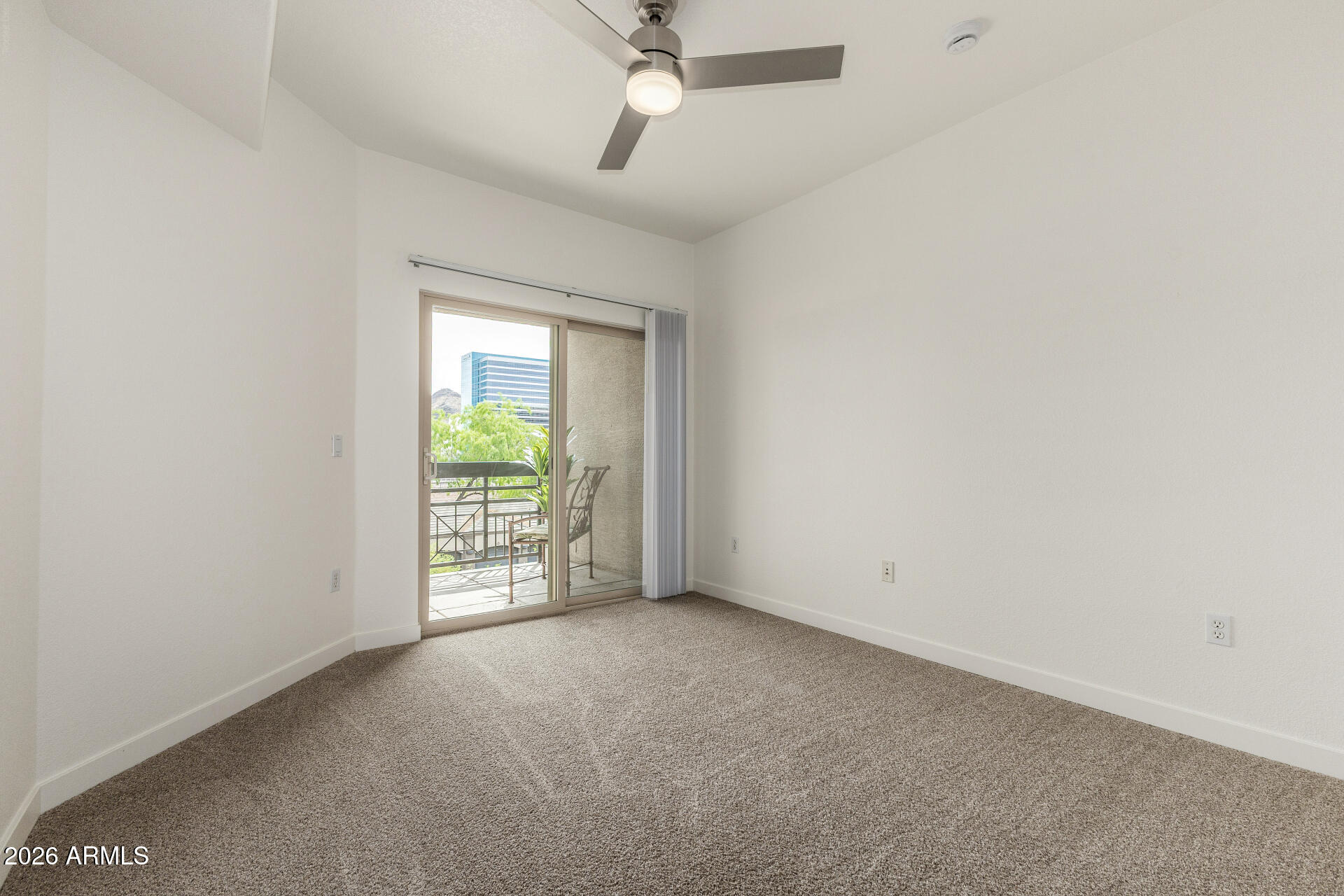 435 West Rio Salado Parkway, Unit 305 Tempe, AZ 85281 - Photo 10 of 44 an empty room with windows