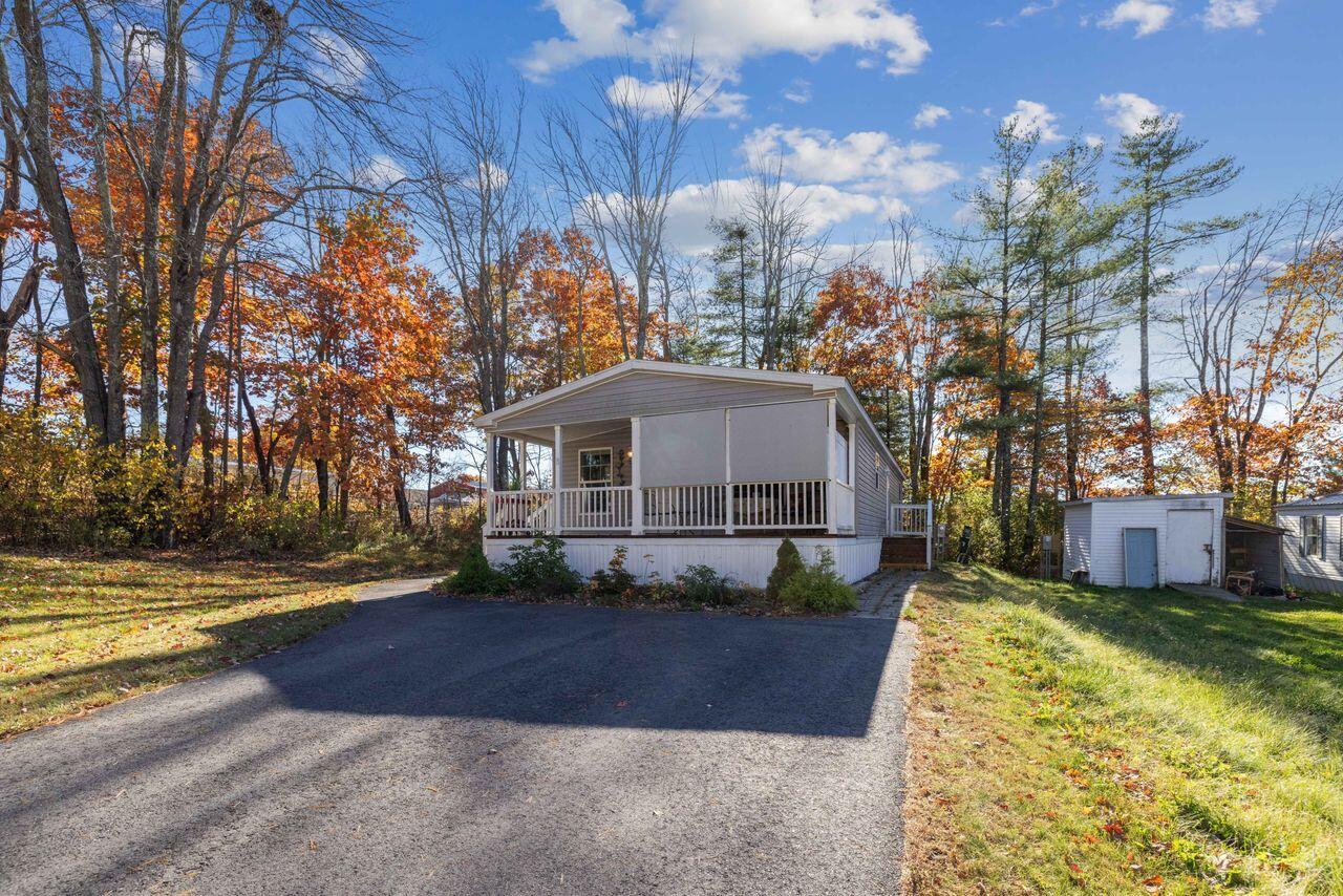 1038 Portland Road, Unit 11 Saco, ME 04072 - Photo 28 of 29 3G0A9095
