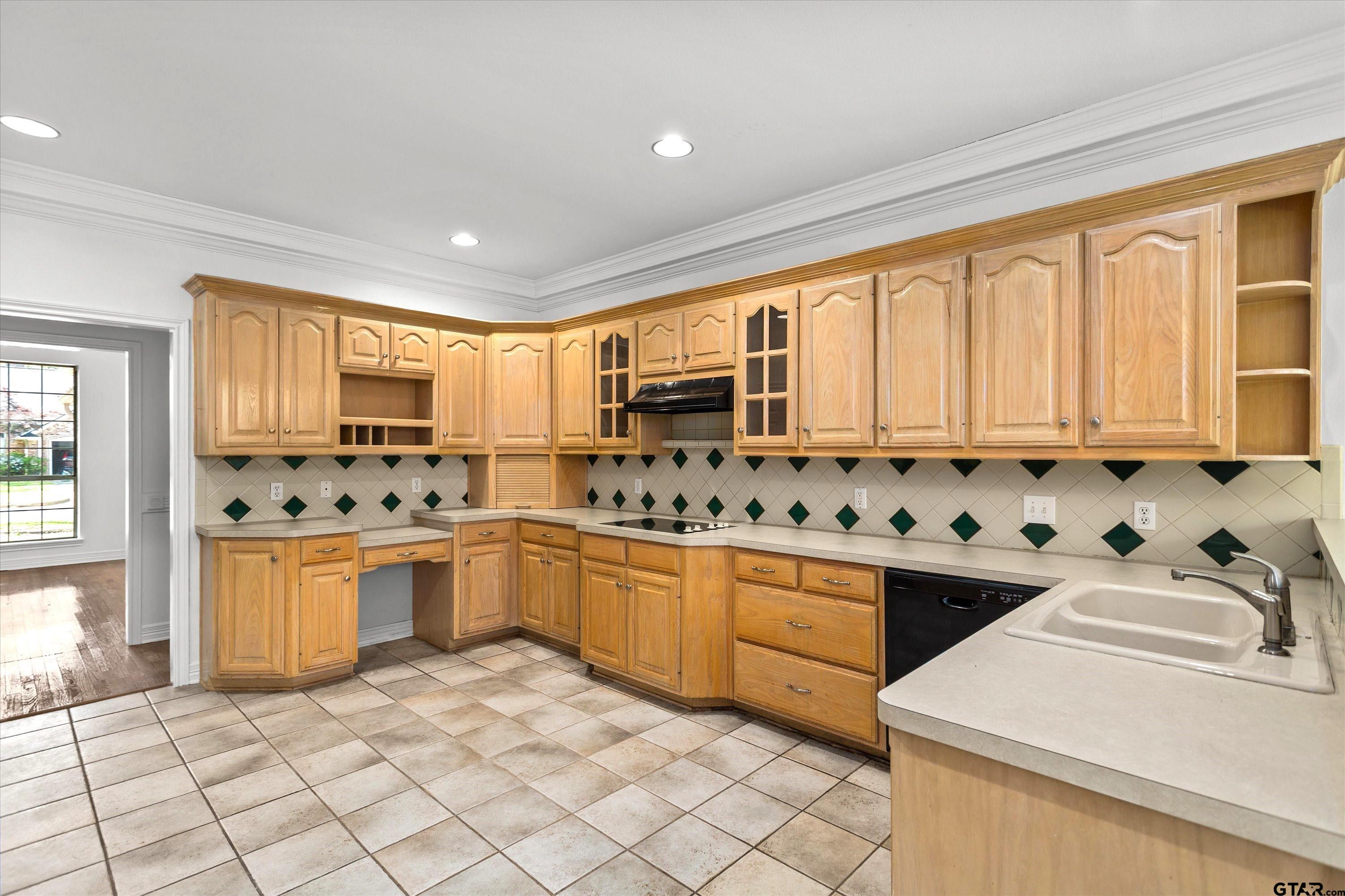 3409 Pebblebrook Drive Tyler, TX 75707 - Photo 9 of 23