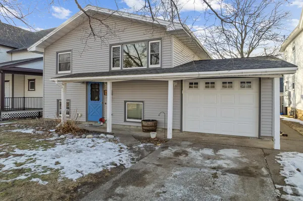 $265,000 | 1073 West King Street, Winona, MN 55987