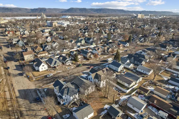 $265,000 | 1073 West King Street, Winona, MN 55987