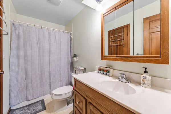 $265,000 | 1073 West King Street, Winona, MN 55987