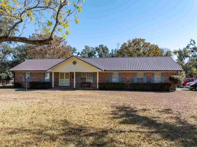 $335,000 | 3854 Northeast Ne Cr, Lee, FL 32059
