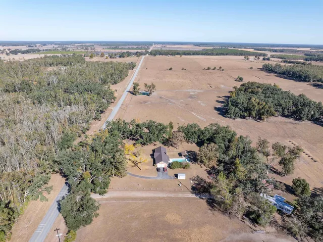 $335,000 | 3854 Northeast Ne Cr, Lee, FL 32059