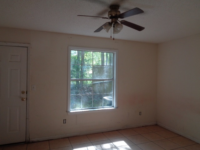 2542 Emerald Ridge Loop Tallahassee, FL 32303 - Photo 8 of 10 Gallery Image 8