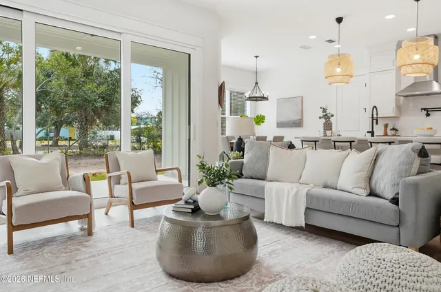 $1,249,000 | 904 Barbara Lane, Jacksonville Beach, FL 32250