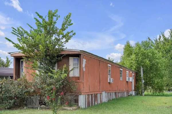 $139,000 | 2675 County Road 1165, Brashear, TX 75420