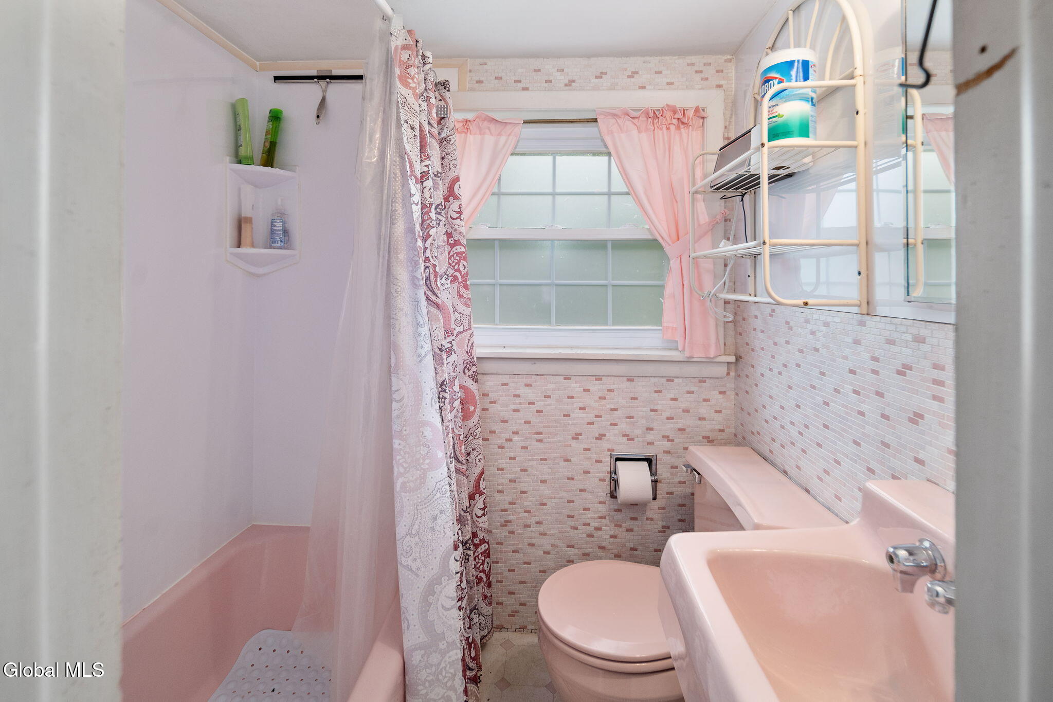 159 Ely Road Gilboa, NY 12076 - Photo 38 of 83 Bath room upstairs