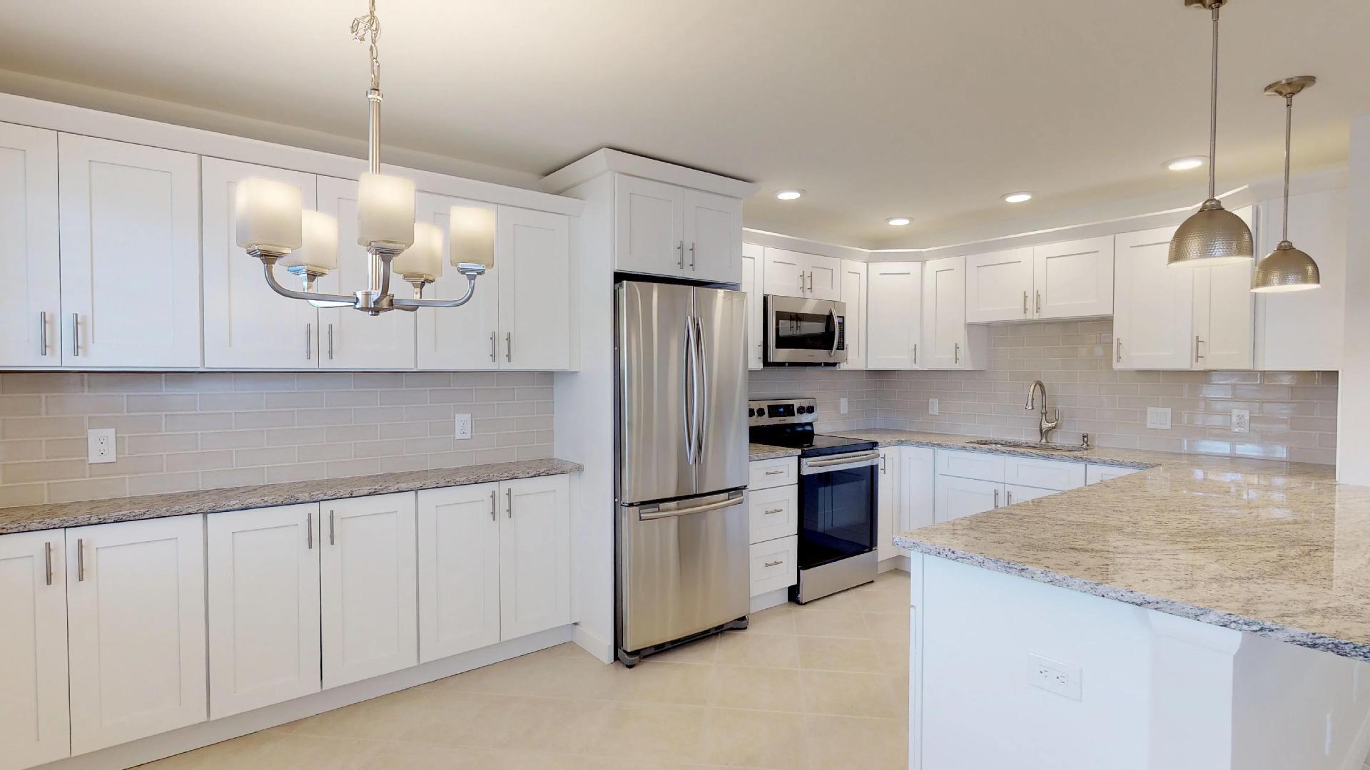 1035 Newcastle B Boca Raton, FL 33434 - Photo 2 of 32 Kitchen