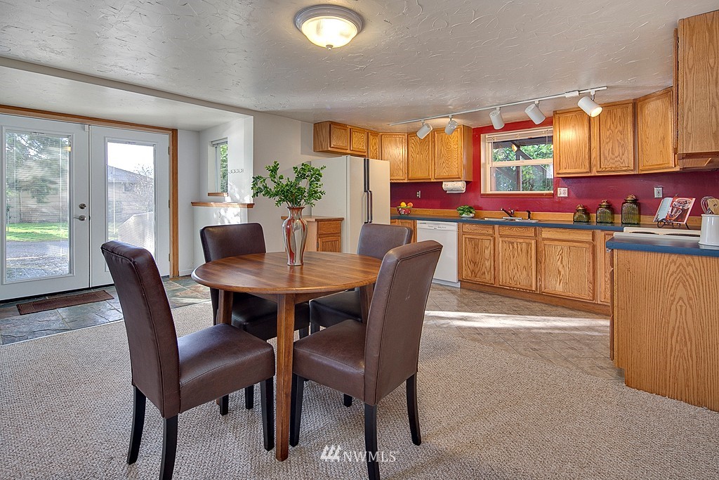 4322 Southwest 100th Street Seattle, WA 98136 - Photo 15 of 15 Gallery Image 15