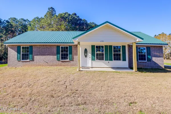 $355,000 | 6590 Dummy Line Road, Picayune, MS 39466