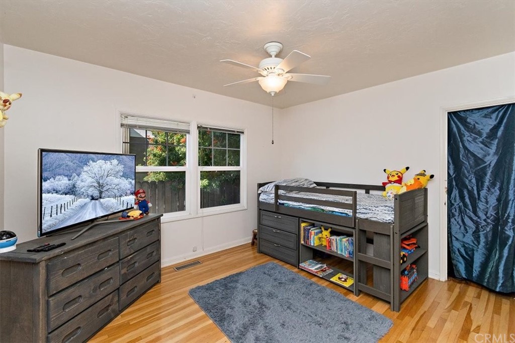 939 East Colton Avenue Redlands, CA 92374 - Photo 14 of 34