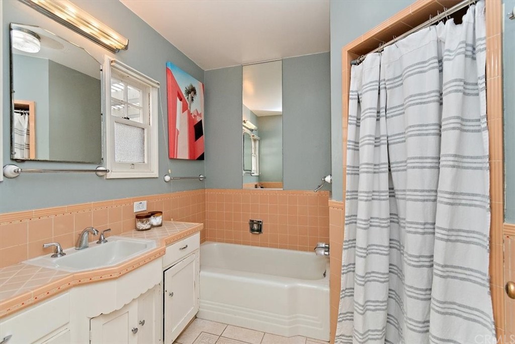 939 East Colton Avenue Redlands, CA 92374 - Photo 15 of 34