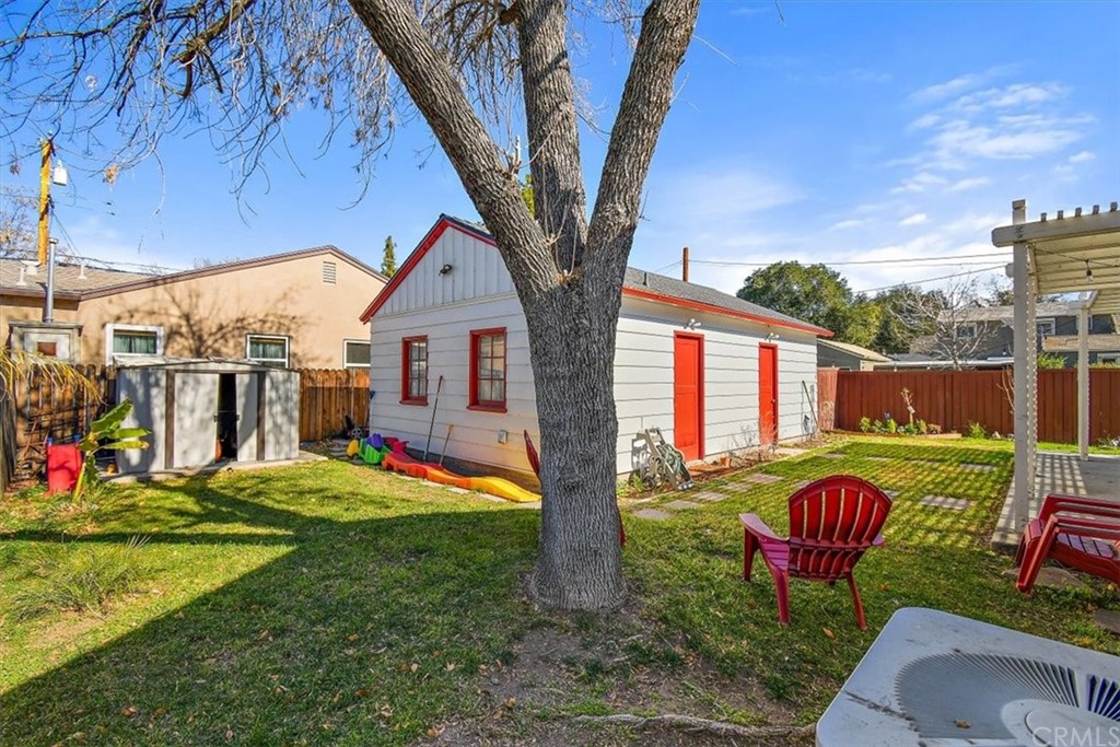 939 East Colton Avenue Redlands, CA 92374 - Photo 19 of 34