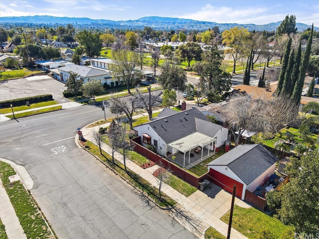 939 East Colton Avenue Redlands, CA 92374 - Photo 32 of 34