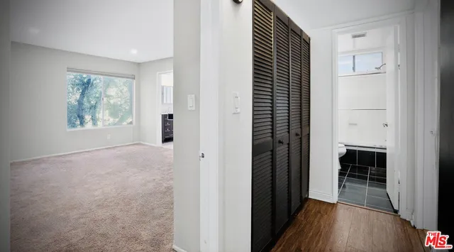 $525,000 | 12940 Riverside Drive, Unit 101, Sherman Oaks, CA 91423